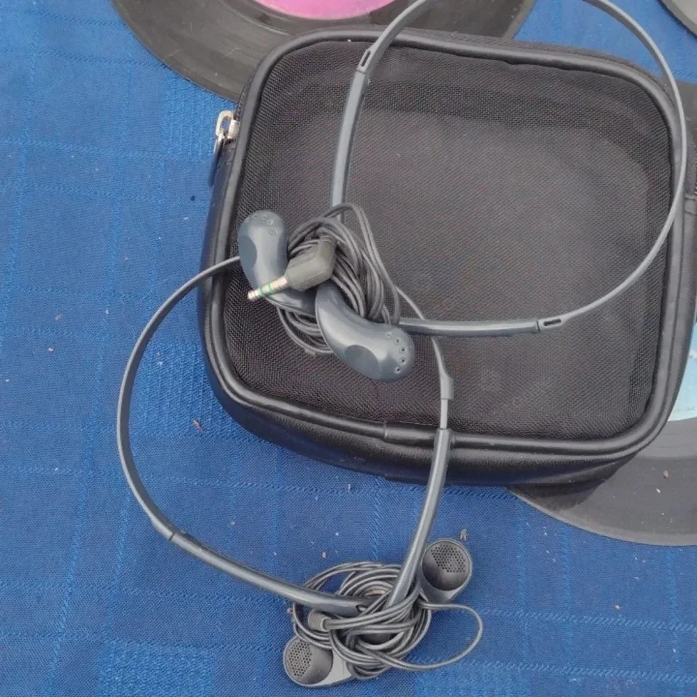 - Pair of Sony mdr-w08 wired earbuds
